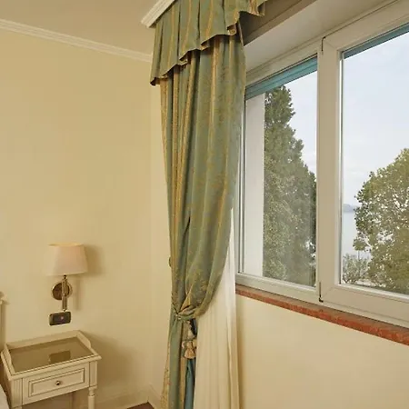 Ξενοδοχείο Savoy Palace