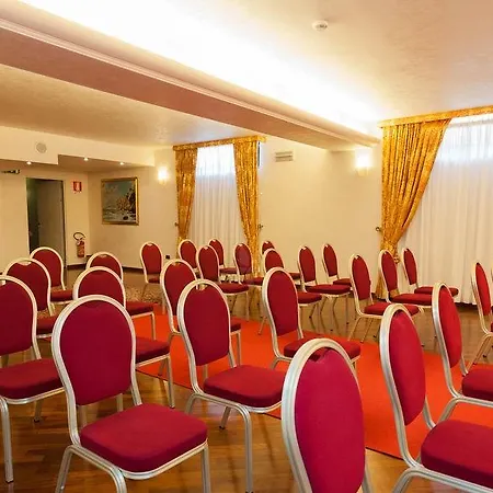 Hotel Savoy Palace 4*
