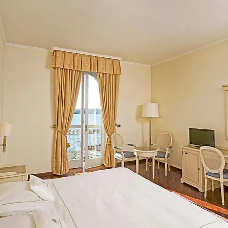 Savoy Palace Hotel