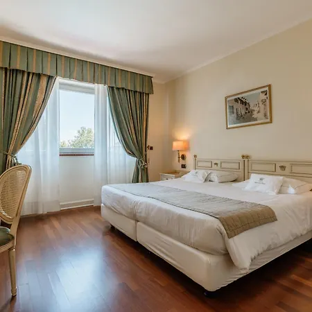 Savoy Palace Ξενοδοχείο Gardone Riviera