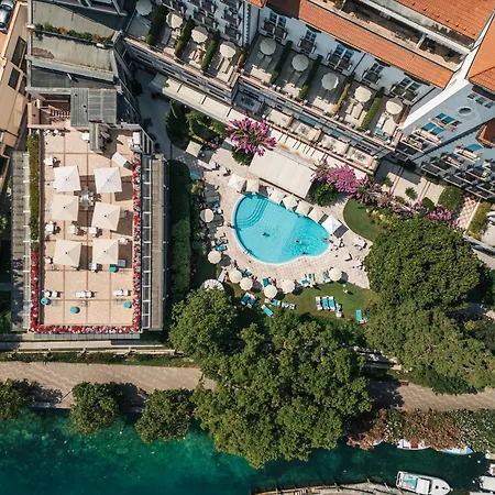 Savoy Palace Ξενοδοχείο 4*