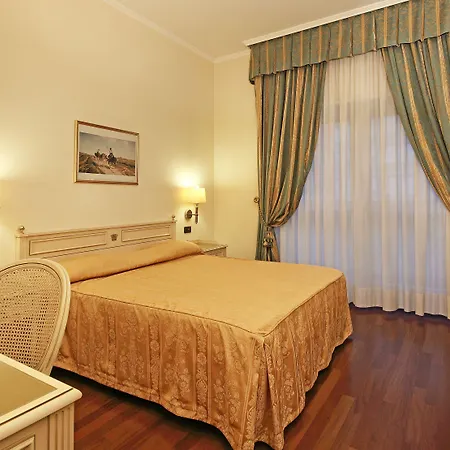 Savoy Palace Ξενοδοχείο 4*