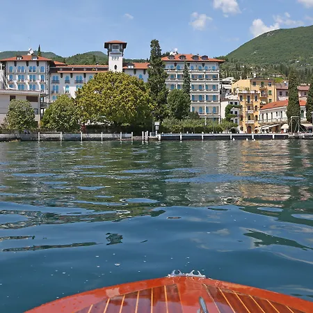 Savoy Palace 4*