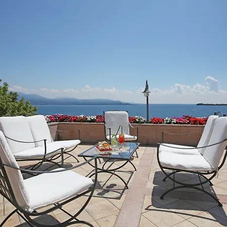 Savoy Palace Ξενοδοχείο Gardone Riviera