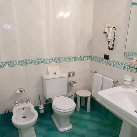 Savoy Palace Gardone Riviera