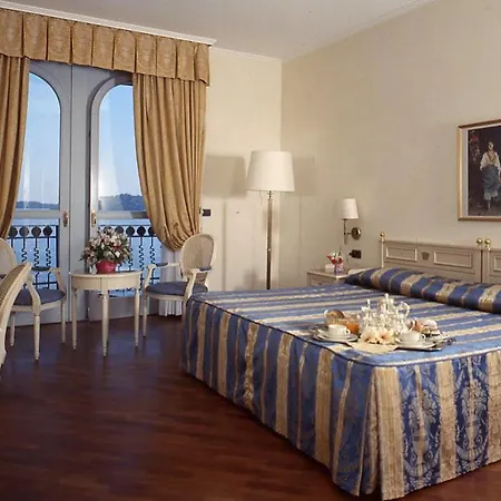 Savoy Palace Hotel Gardone Riviera